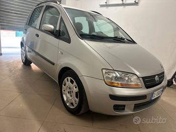 FIAT IDEA GPL  1.4 16 V EMOTION  (70 kw)