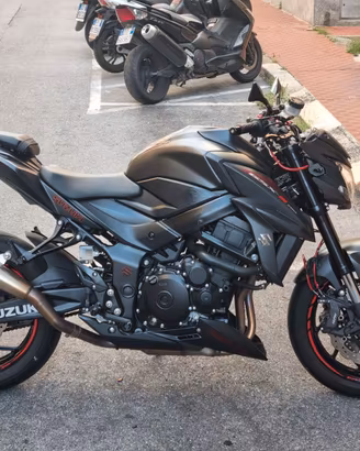 Suzuki GSX-S 750