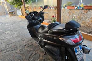 Yamaha majesty 400