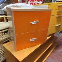 Poltroncina ergonomica comodini mobiletv cassettie