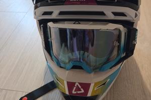 casco da cross nuovo.