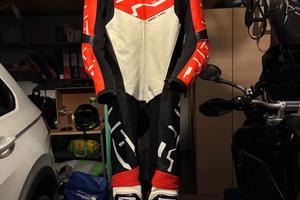 Tuta in pelle intera moto