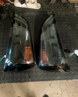 FARI POSTERIORI FUMÈ AUDI A1