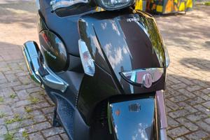 Aprilia Scarabeo 500ie Light