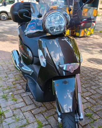 Aprilia Scarabeo 500ie Light