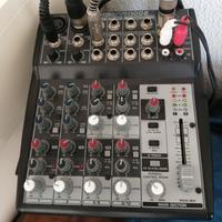 Mixer behringer xenyx 1002