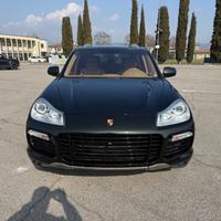 Porsche Cayenne 4.8 Turbo