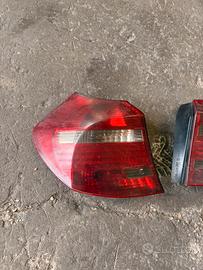 fanali posteriori bmw serie 1 e87 oscurati