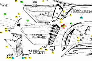 Griglia Dx Moto Guzzi V35 GU19478150