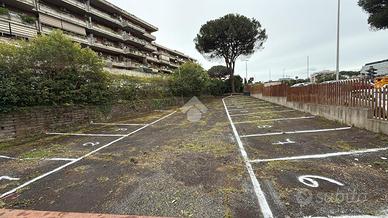AUTORIMESSA A ROMA