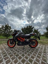 KTM 390 Duke - 2022