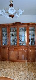 Mobili salotto completo di credenza tavolo e sedie