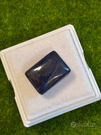 Zaffiro blu oltremare 27.00 ct naturale