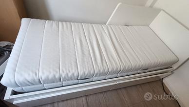 letto apribile Flekke Ikea + 2 materassi