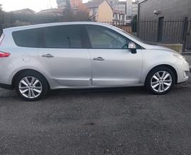 Renault Scenic Scénic 1.9 dCi 130CV Luxe