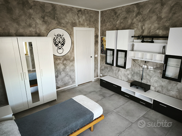 Stanza 28m2 a Beinasco ristrutturata