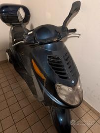 Scooter millenium 150