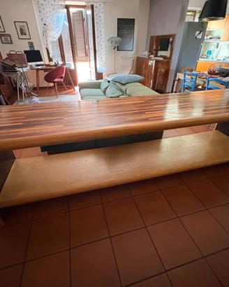 Grande bancone in legno e metallo (3 metri)