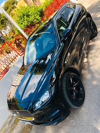 Jaguar F- Pace 2.0d 180cv Prestige 2017 -