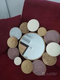 Specchio in metallo dorato, 60 cm