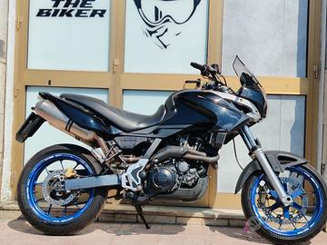 Aprilia Pegaso 650 Strada 35 kw akrapovic