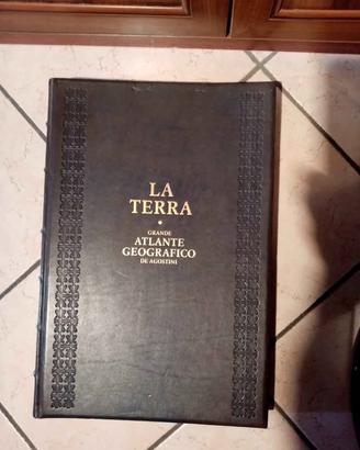 LA TERRA DeAgostini 1998