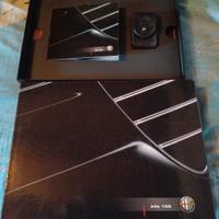 Libro, dvd e porta chiavi Alfa 159
