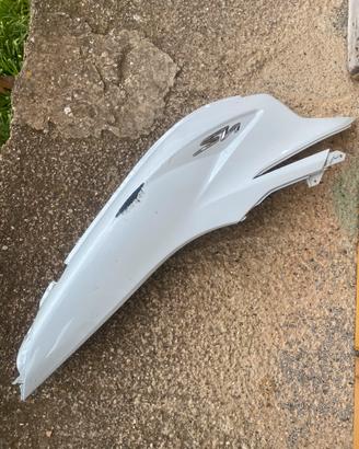 Carena posteriore destra bianca Honda SH 2020-2024