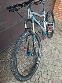  bici Gt sensor pro €  300