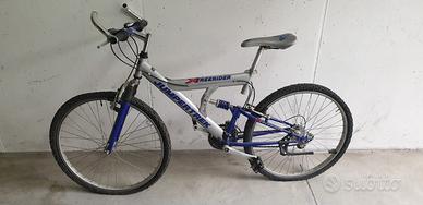 Mountain bike jampertrek