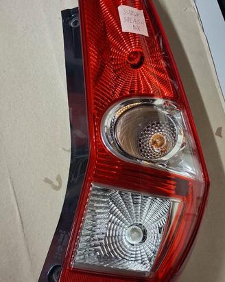 89071608 FANALE POSTERIORE DESTRO SUZUKI SPLASH
