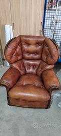 Divano 3 posti + 2 Poltrone pelle Vintage