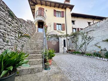 CASA INDIPENDENTE A MANZANO