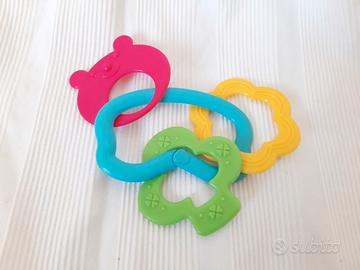 Sonaglini in plastica , colorati per bambini