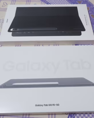 Samsung Galaxy Tab S10 FE+5G + Cover Book Keyboard