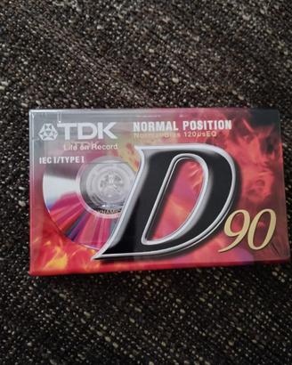 Audiocassetta TDK D90 – Nuova e Sigillata