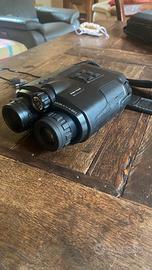 Binocolo per visione notturna
