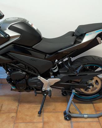 Moto CF 125