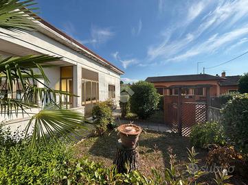 CASA INDIPENDENTE A SOLESINO