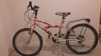 Bicicletta rosa per  bambina cerchione 20"