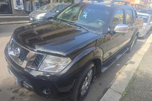 NISSAN Navara 3.0 dCi 4 porte Double Cab LE V6