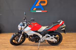 SUZUKI GSR 600 GSR 600