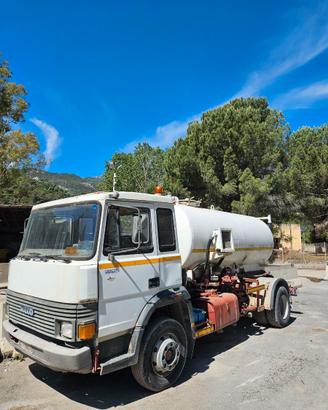Lavastrade Iveco Fiat 115-17 5300L – funzionante