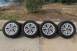 Cerchi e Gomme vw Volkswagen 215 60 16 5x112
