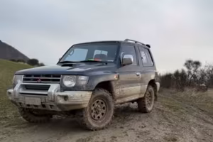 Mitsubishi pajero 2.8. V20 target