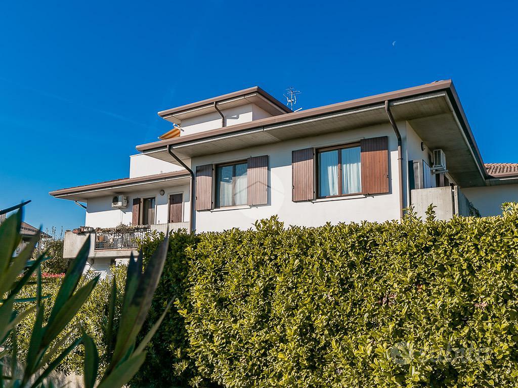 3 LOCALI A SOMMACAMPAGNA - Altro
