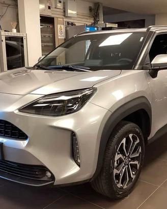 Musata completa toyota yaris cross dal 2022 in poi