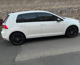 VOLKSWAGEN Golf 7ª serie - 2015