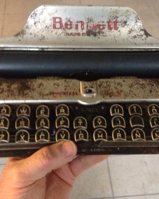 Macchina per  scrivere