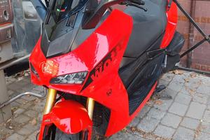 Wottan Storm-R 300 (2024) + bauletto.